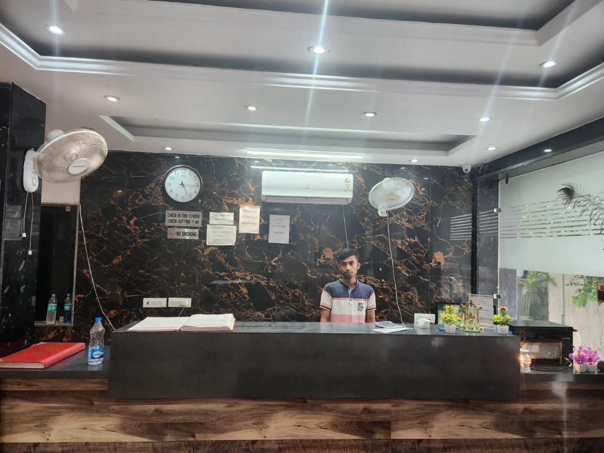 Hotel Ambe Inn By Ambience Delhi Igi Airport New Delhi Exterior photo