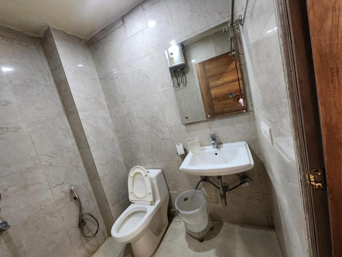 Hotel Ambe Inn By Ambience Delhi Igi Airport New Delhi Exterior photo